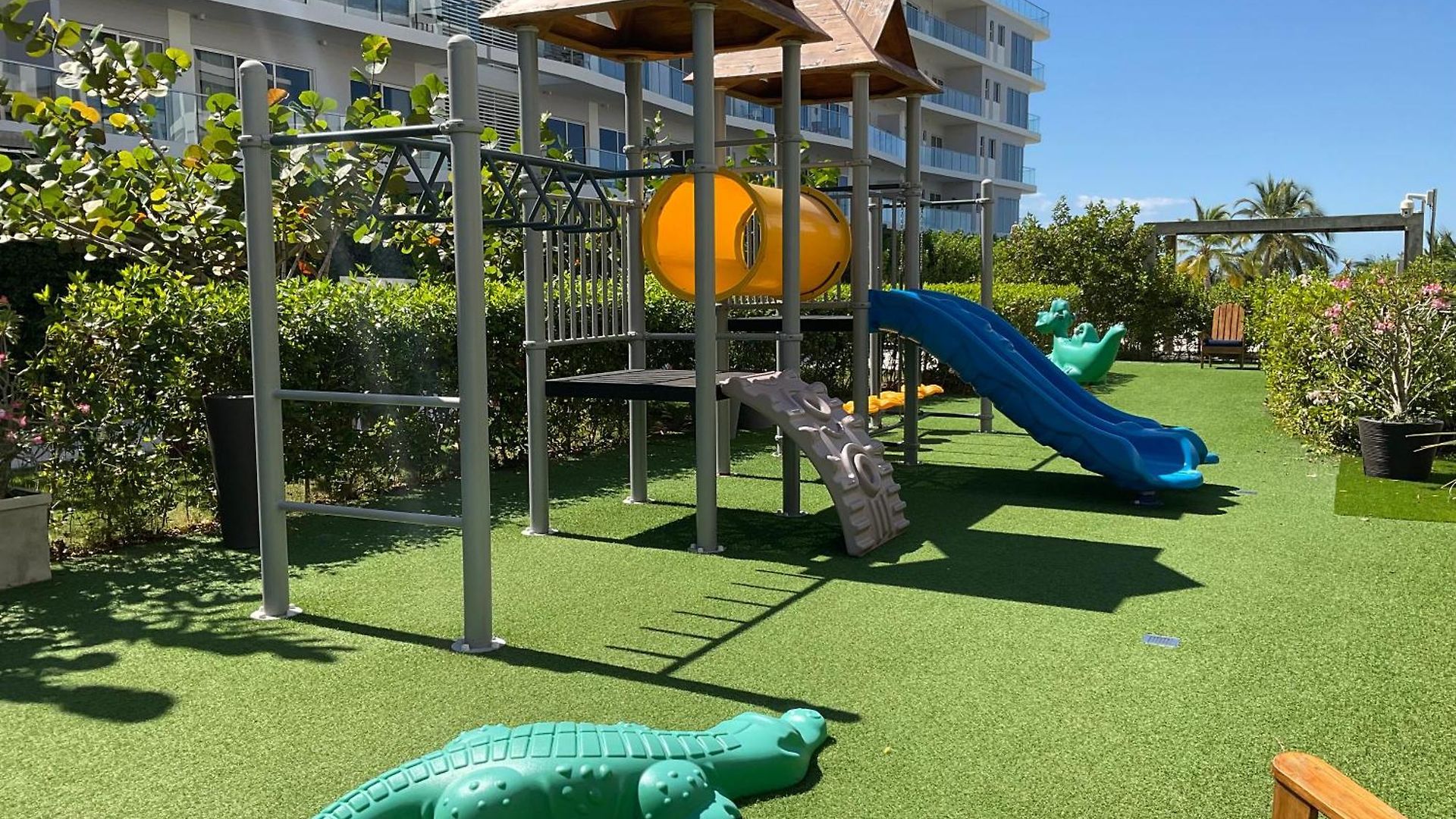 Lujoso Apto - Acceso Directo A La Playa Apartamento *