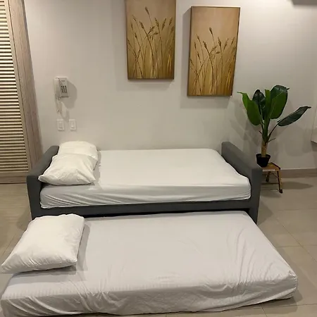 Lujoso Apto - Acceso Directo A La Playa Apartamento